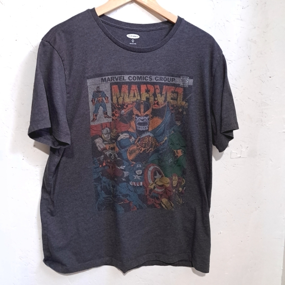 Old Navy | Gray marvel comics men's T-Shirt